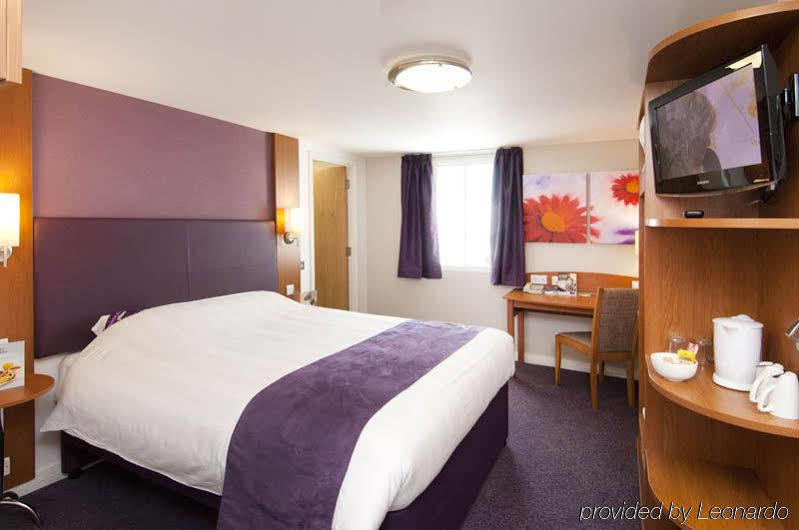 Premier Inn Manchester - Handforth Esterno foto